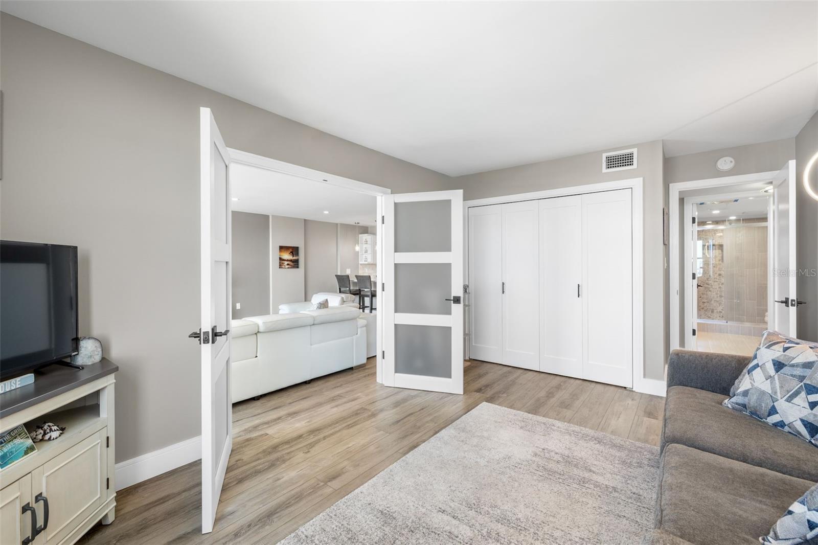 400 ISLAND WAY #504, CLEARWATER BEACH, FL, 33767