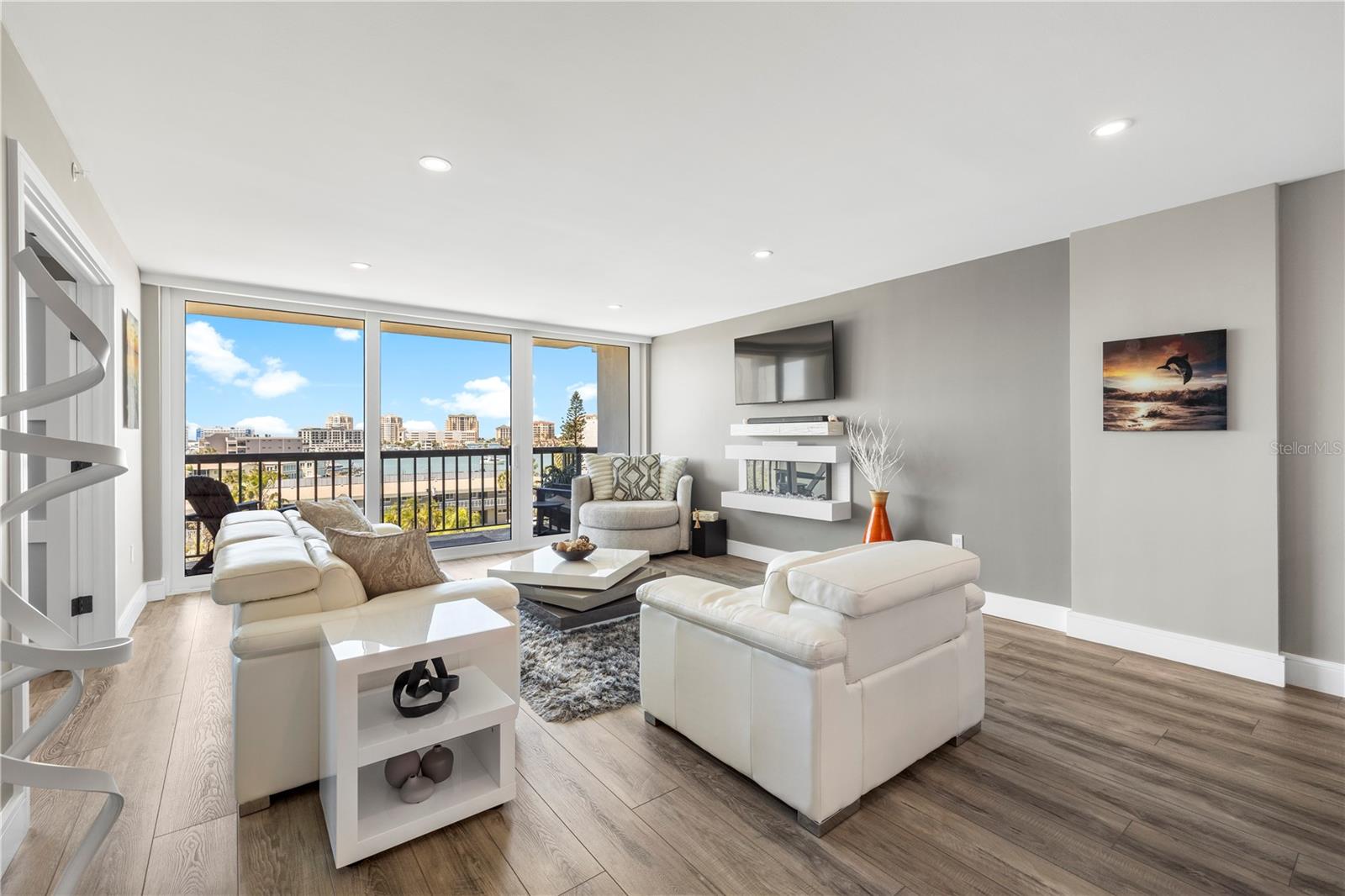 400 ISLAND WAY #504, CLEARWATER BEACH, FL, 33767
