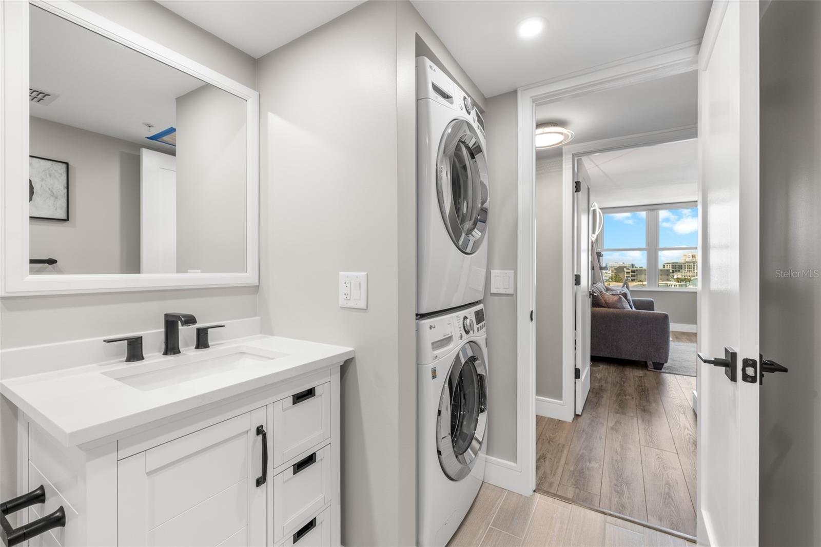 400 ISLAND WAY #504, CLEARWATER BEACH, FL, 33767