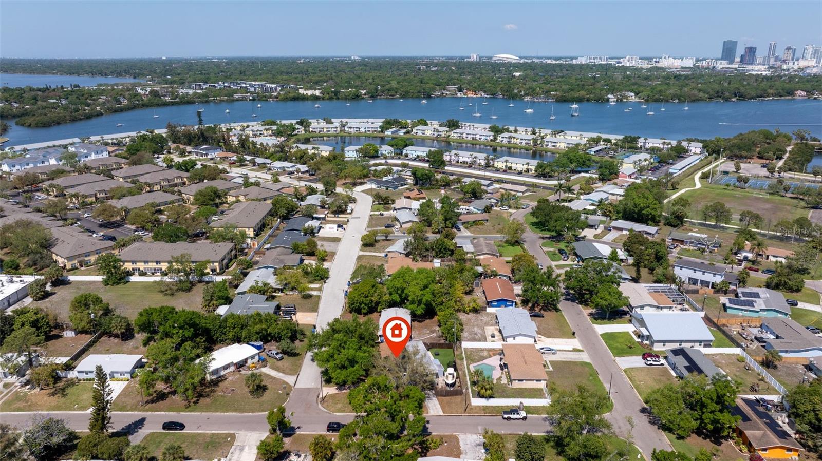 280 38TH AVE SE, ST PETERSBURG, FL, 33705
