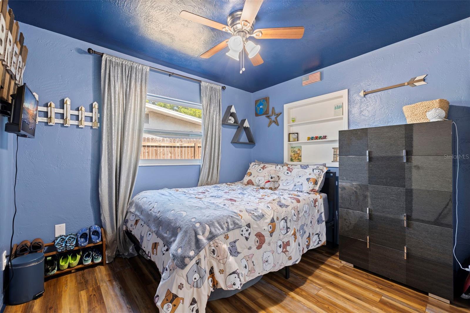 280 38TH AVE SE, ST PETERSBURG, FL, 33705
