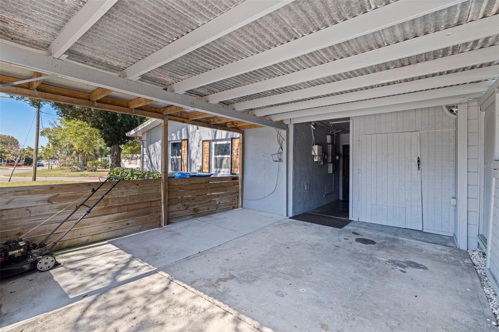 280 38TH AVE SE, ST PETERSBURG, FL, 33705