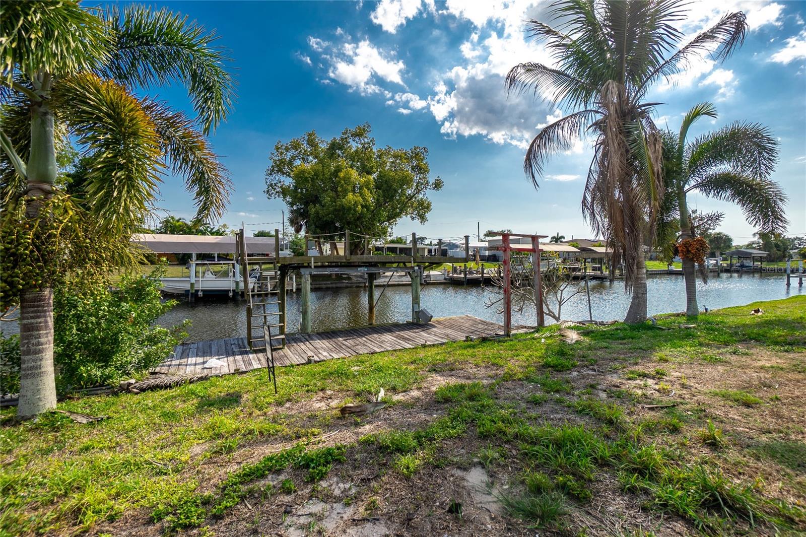 117 BEDFORD DR NE, PORT CHARLOTTE, FL, 33952
