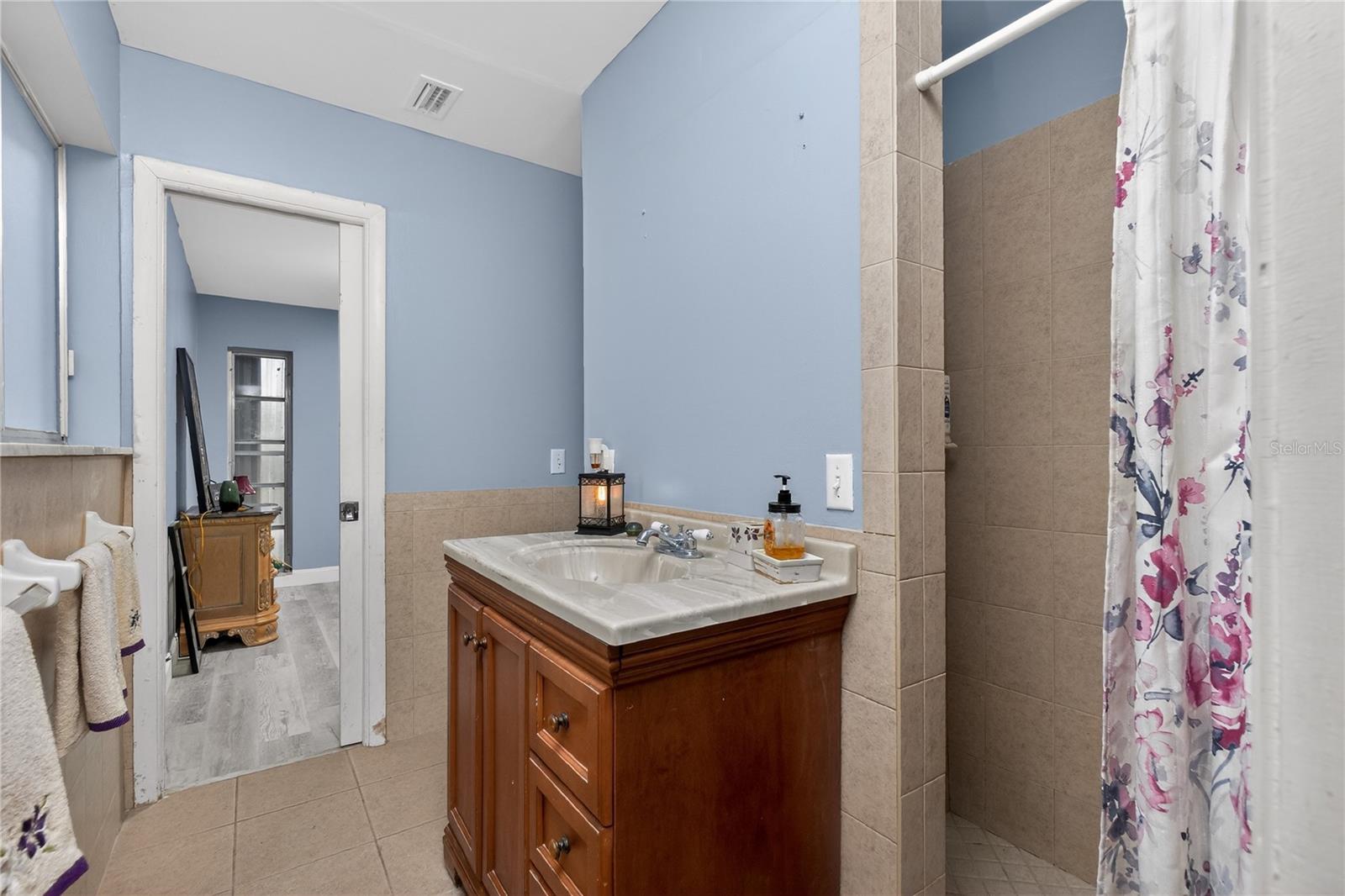 117 BEDFORD DR NE, PORT CHARLOTTE, FL, 33952
