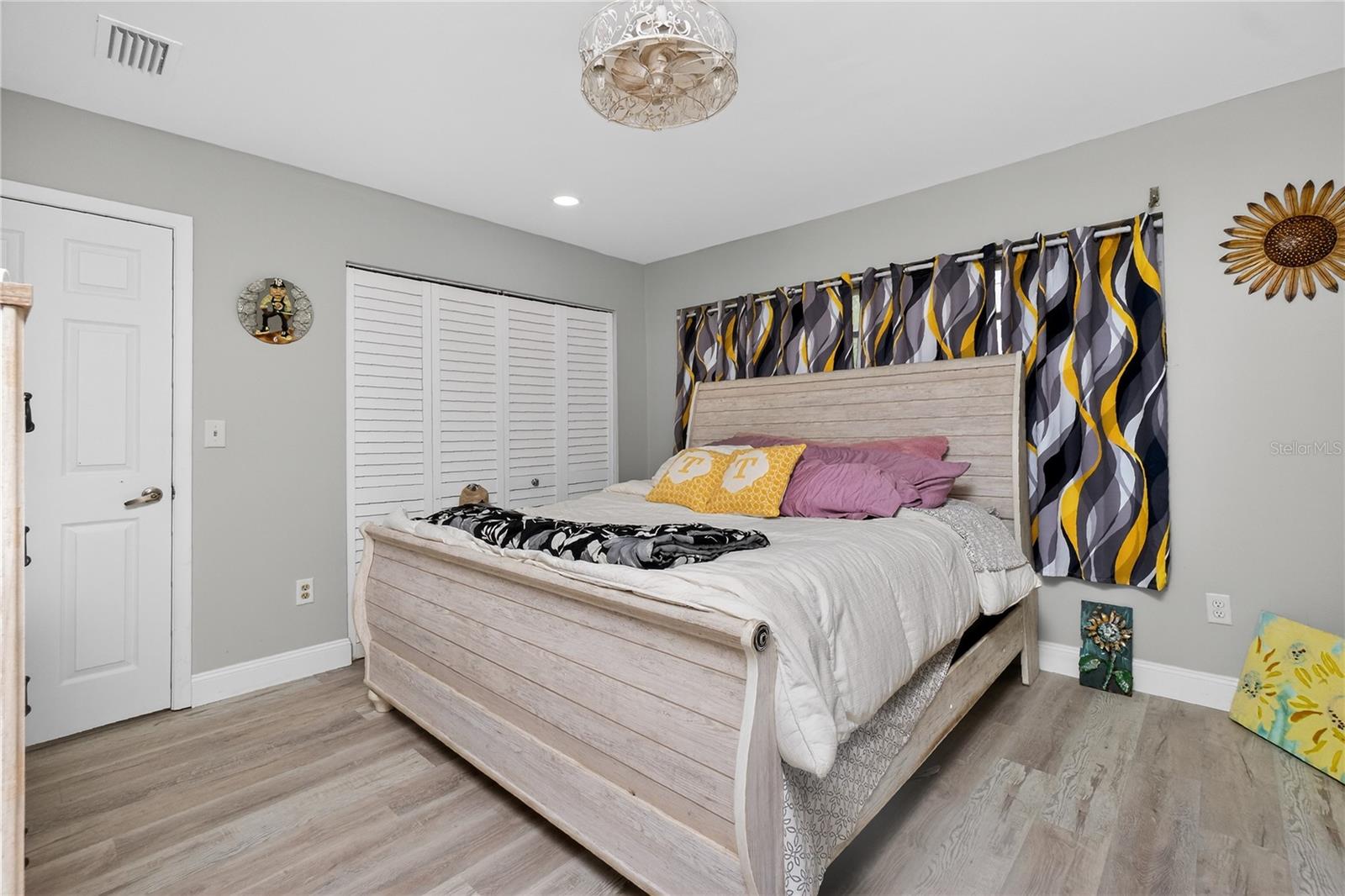 117 BEDFORD DR NE, PORT CHARLOTTE, FL, 33952
