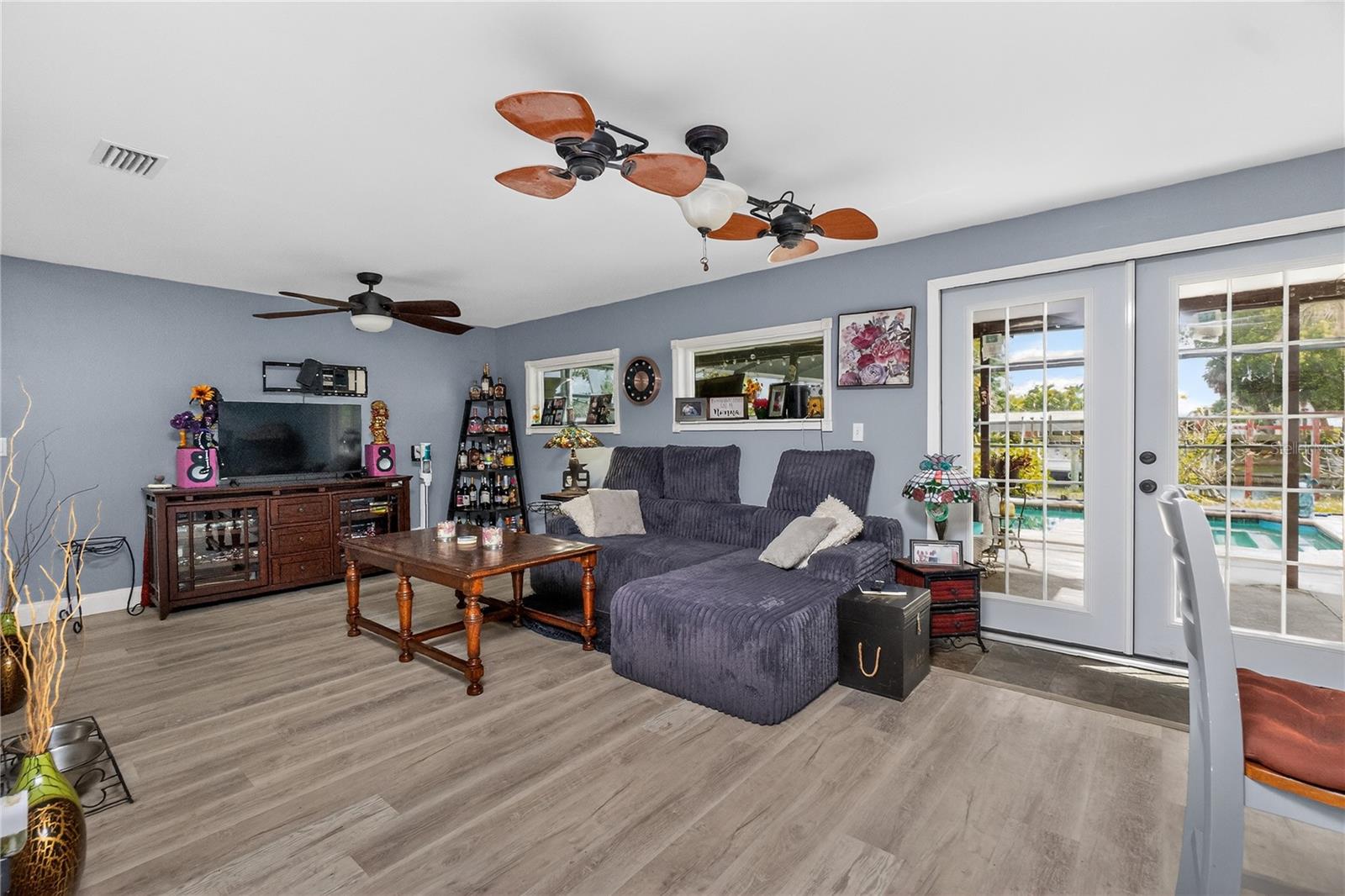 117 BEDFORD DR NE, PORT CHARLOTTE, FL, 33952