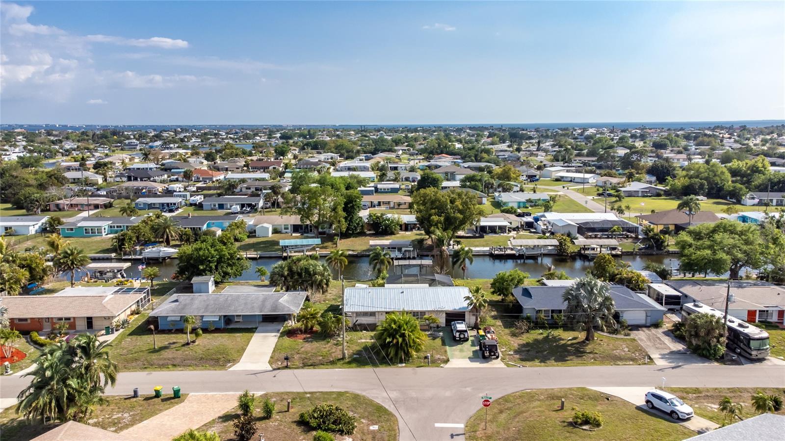 117 BEDFORD DR NE, PORT CHARLOTTE, FL, 33952