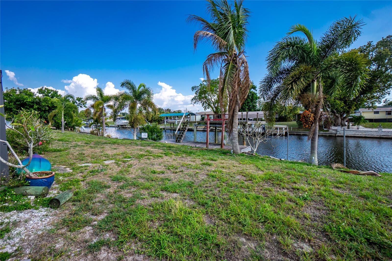 117 BEDFORD DR NE, PORT CHARLOTTE, FL, 33952
