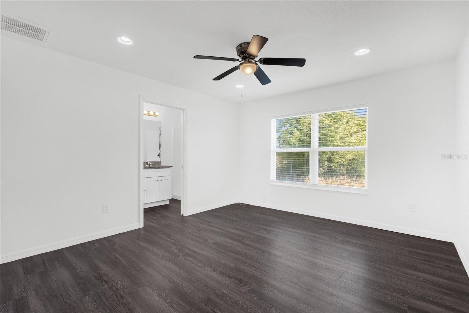 233 LOCUST PASS DR, OCALA, FL, 34472