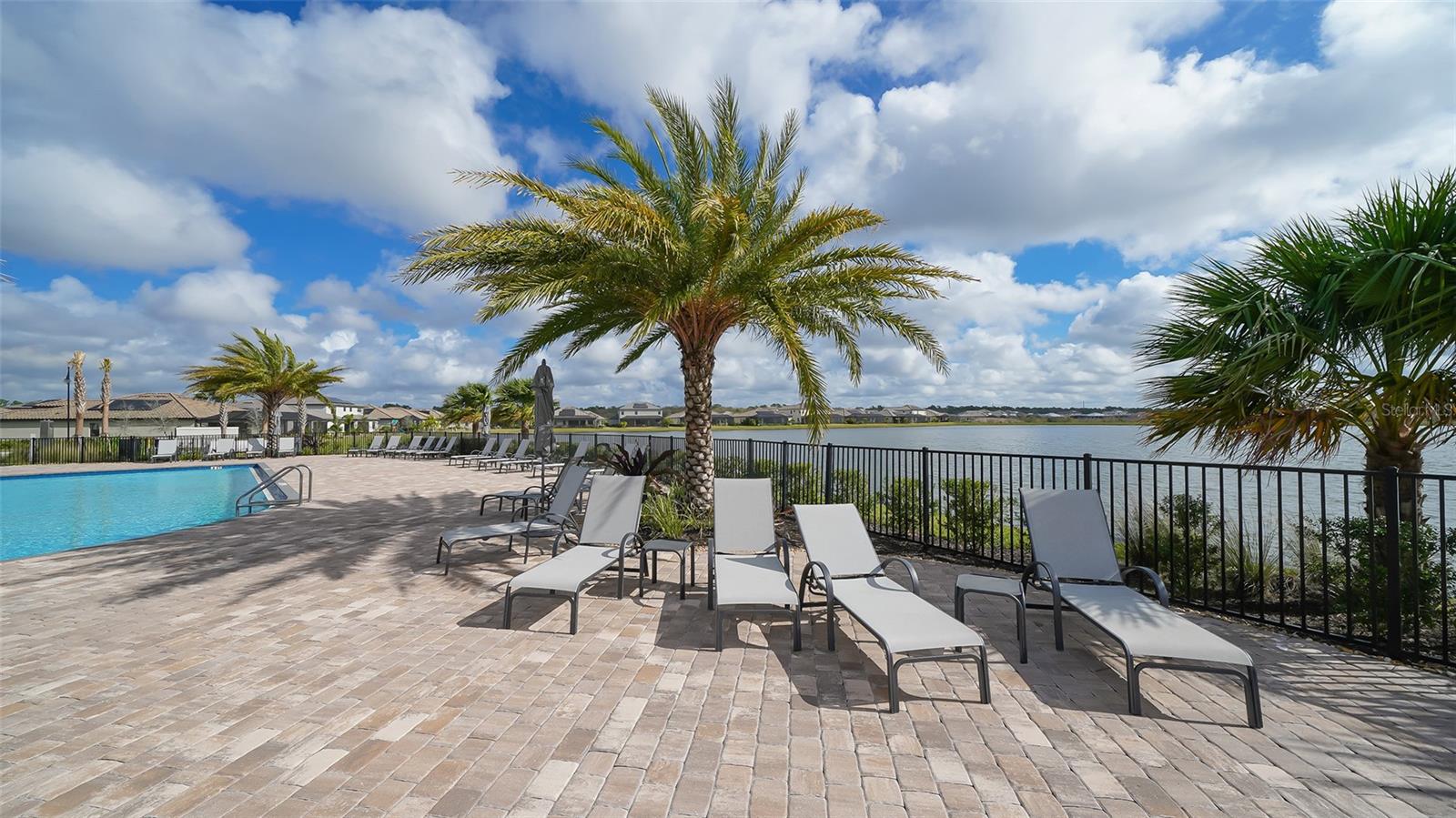 17241 BLUE RIDGE PL, BRADENTON, FL, 34211