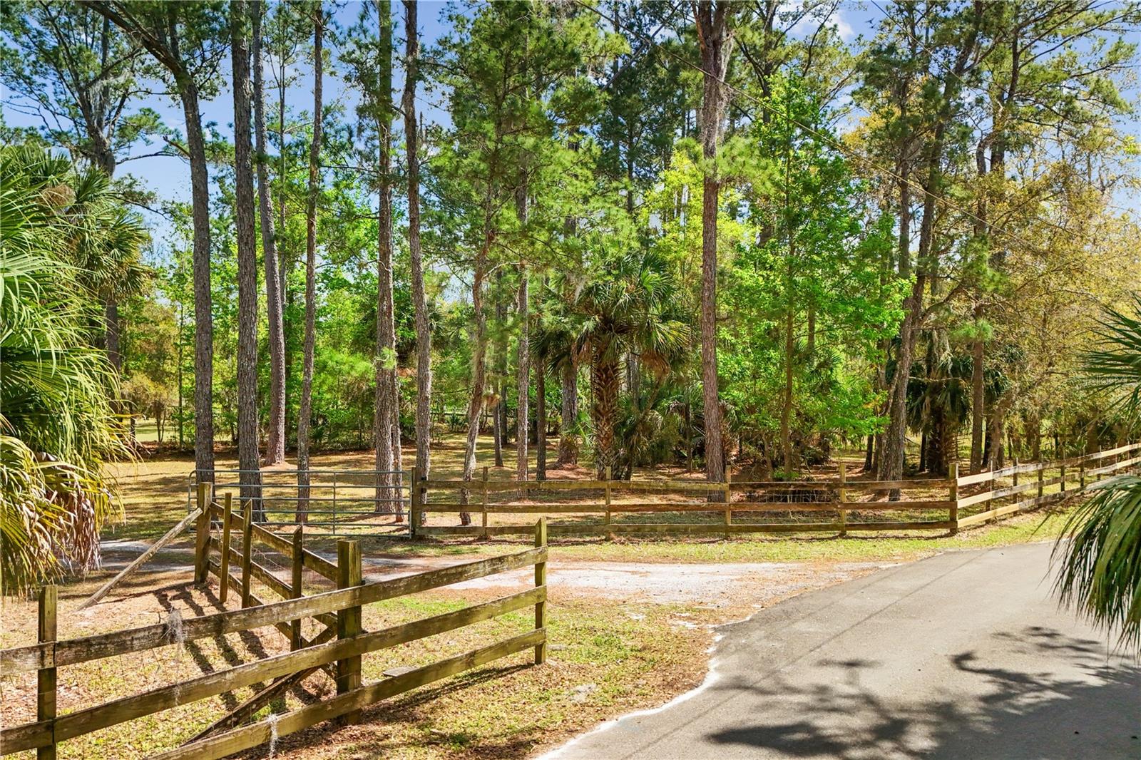 1621 BARR, OVIEDO, FL, 32765