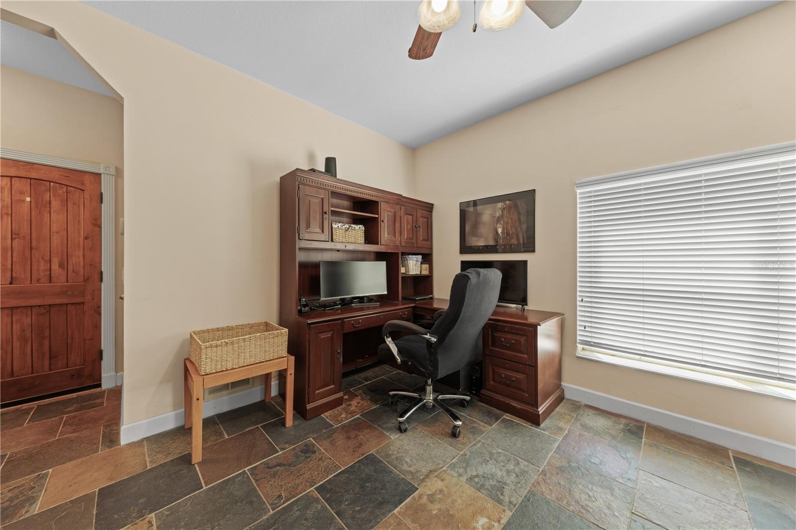 1621 BARR, OVIEDO, FL, 32765