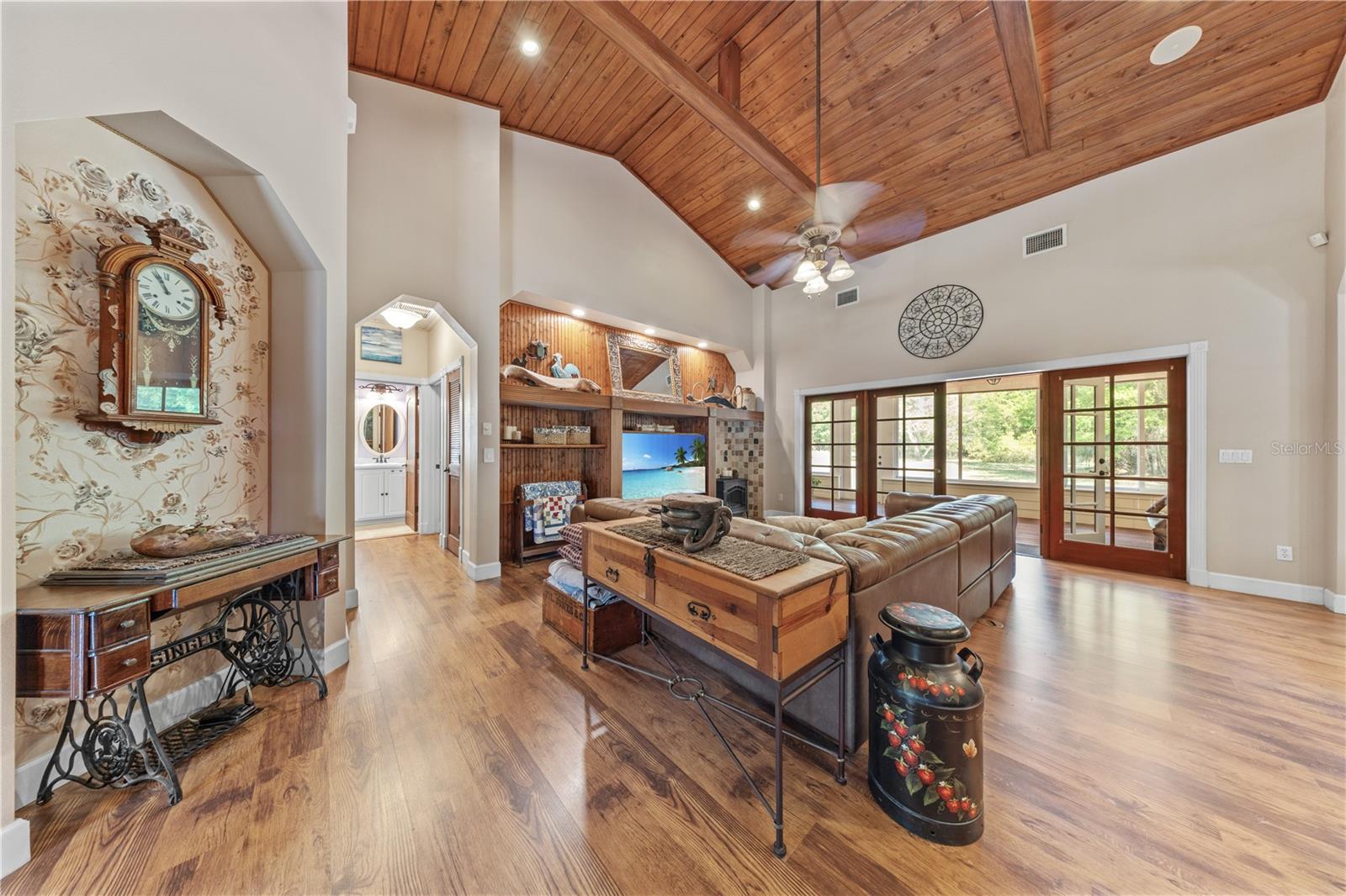 1621 BARR, OVIEDO, FL, 32765