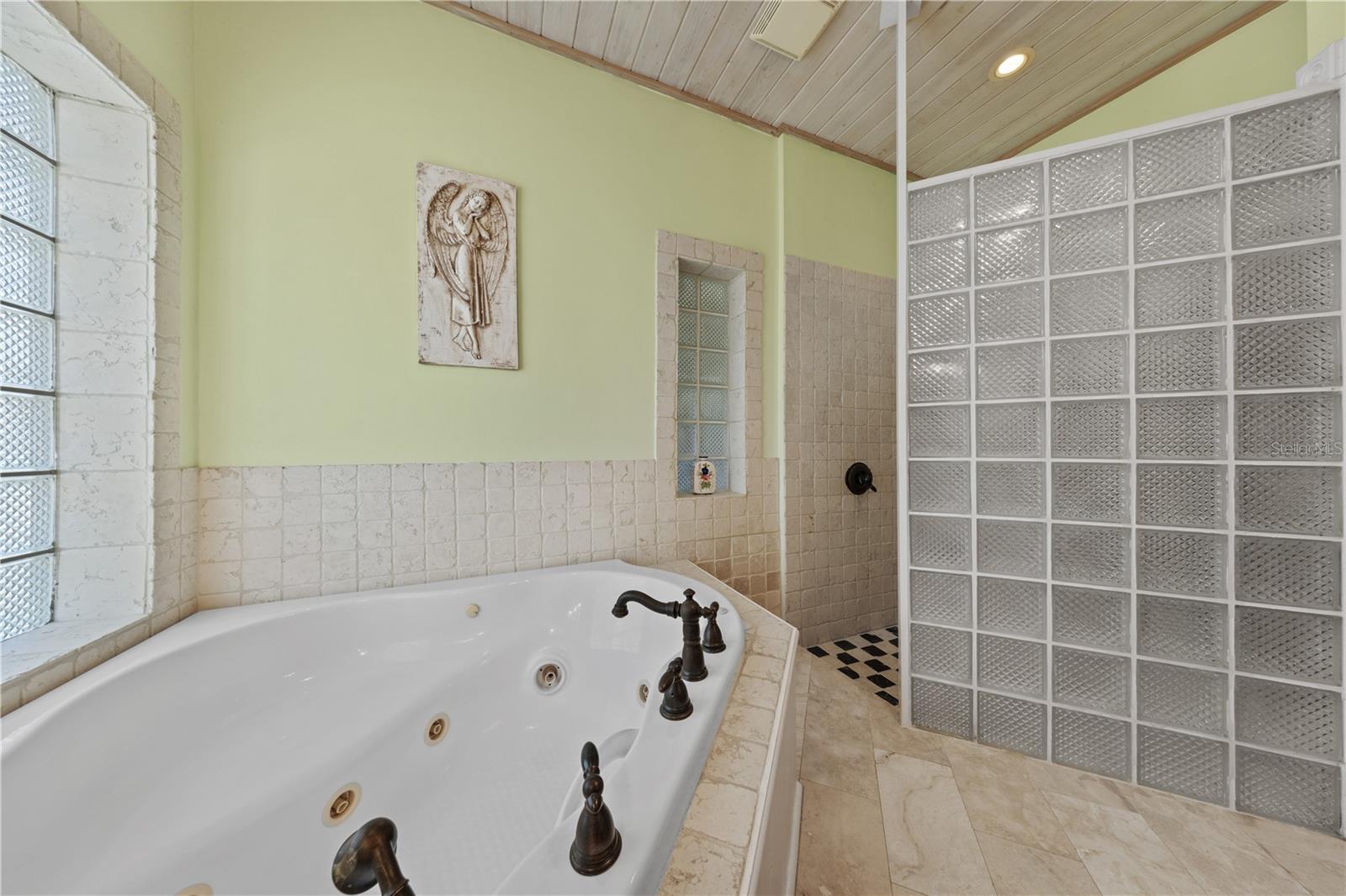 1621 BARR, OVIEDO, FL, 32765