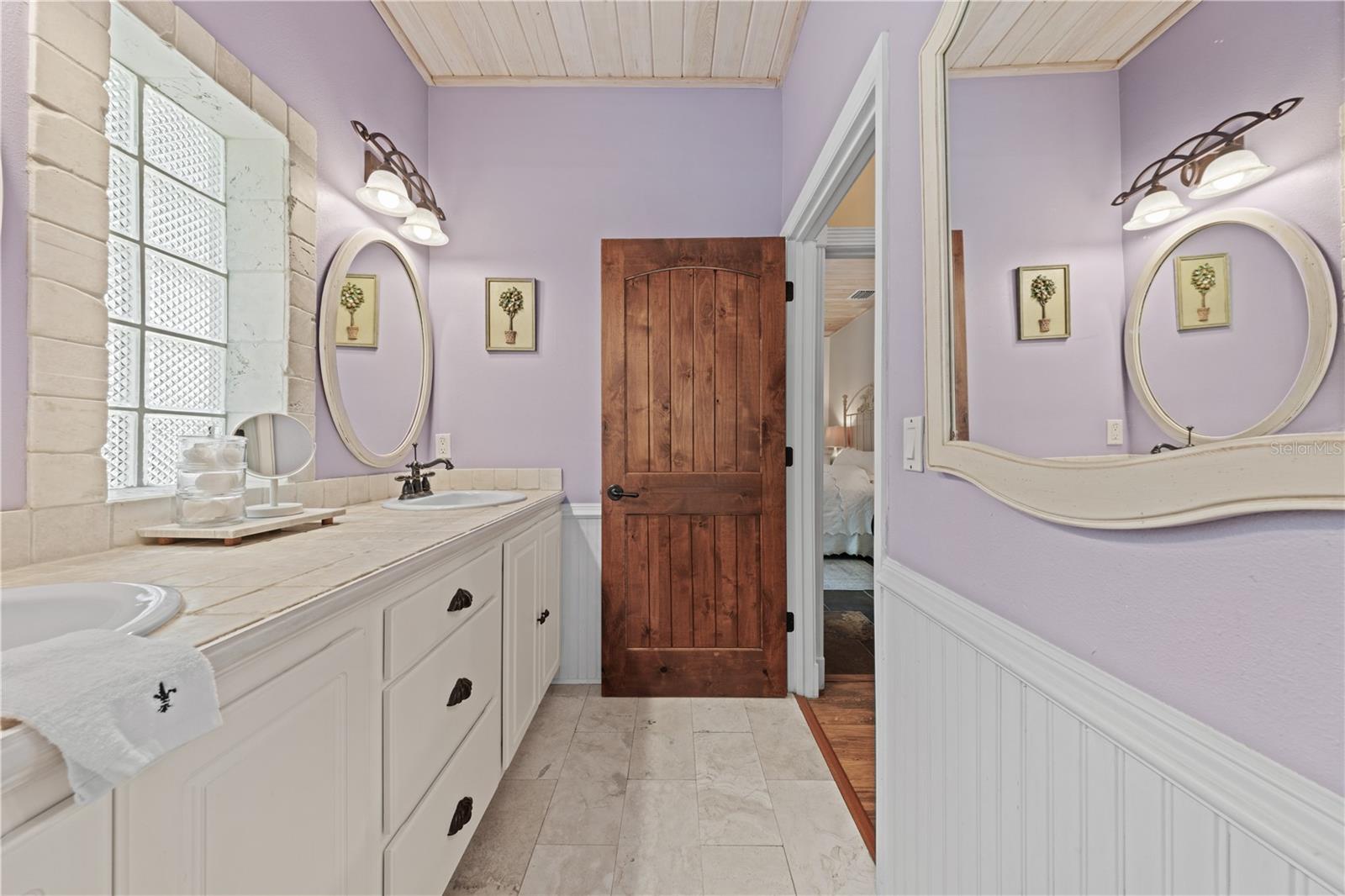 1621 BARR, OVIEDO, FL, 32765