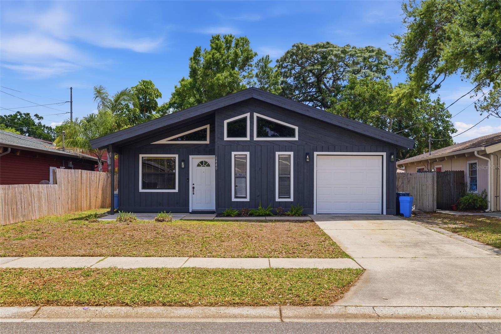 6440 68TH AVE N, PINELLAS PARK, FL, 33781