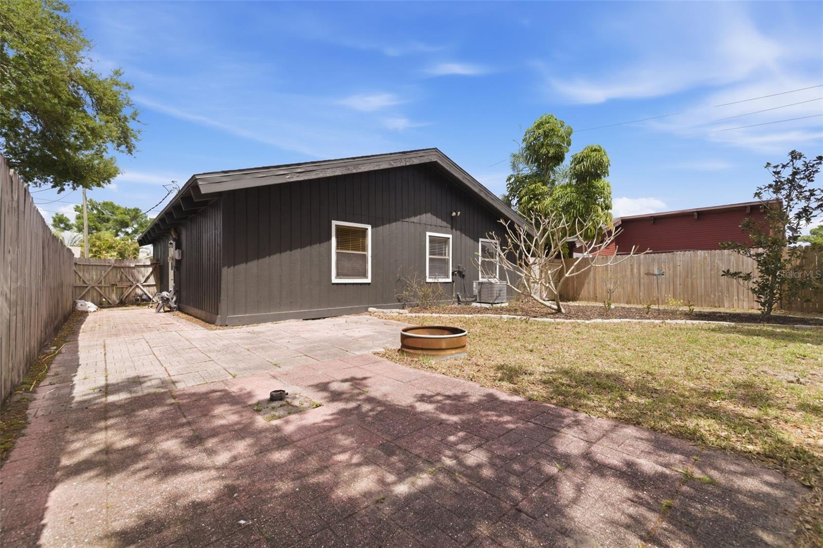 6440 68TH AVE N, PINELLAS PARK, FL, 33781