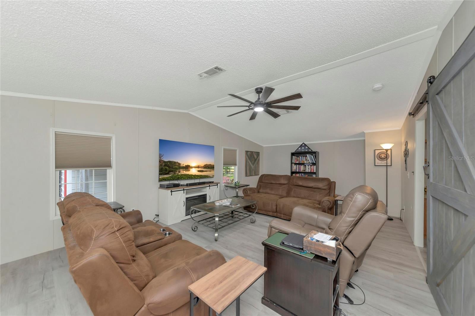 32098 SINGLETARY RD, MYAKKA CITY, FL, 34251