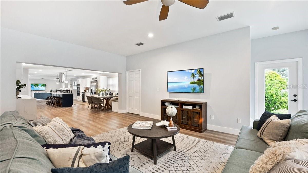 4 SLOOP DR, COCOA BEACH, FL, 32931