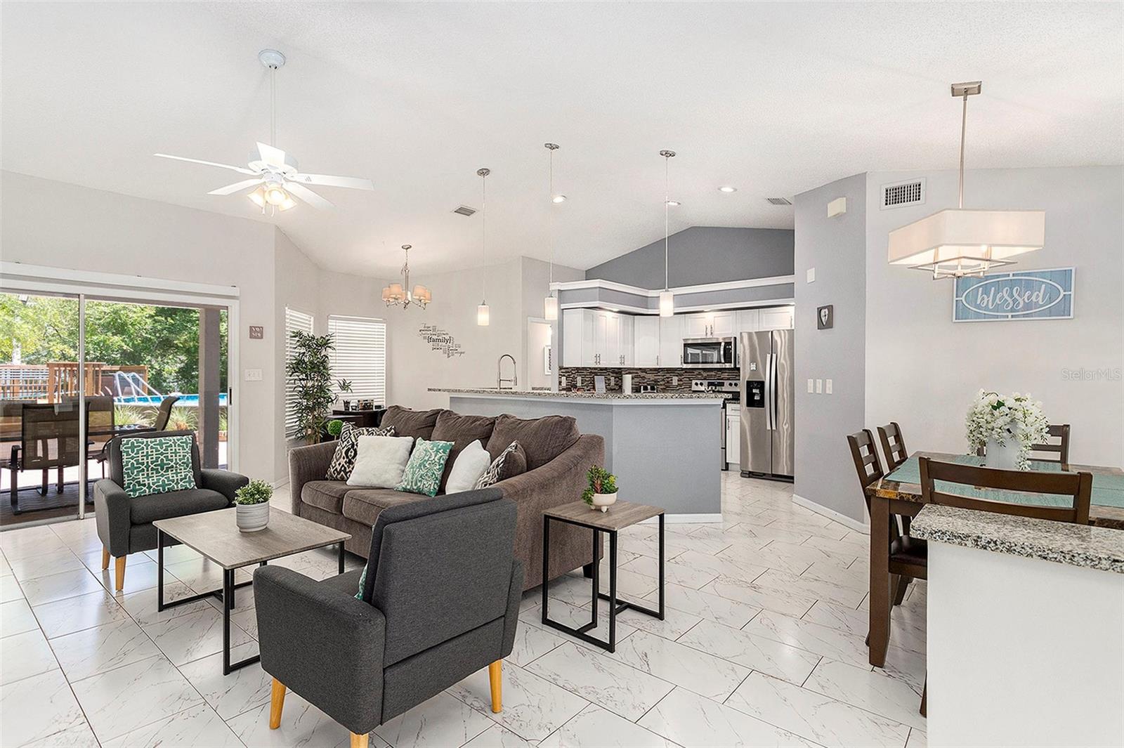 9105 S ZANMAR DR, FLORAL CITY, FL, 34436