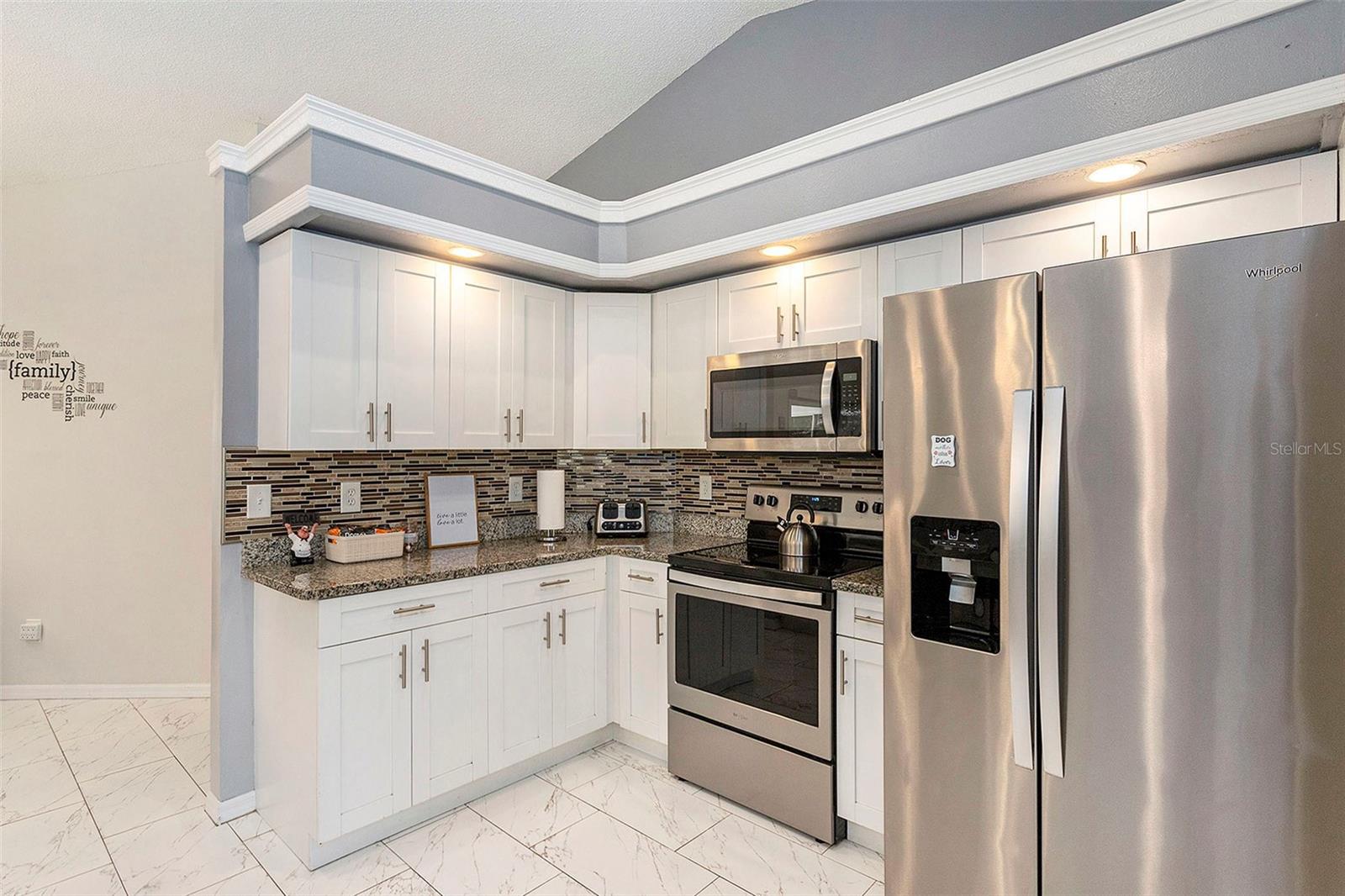 9105 S ZANMAR DR, FLORAL CITY, FL, 34436