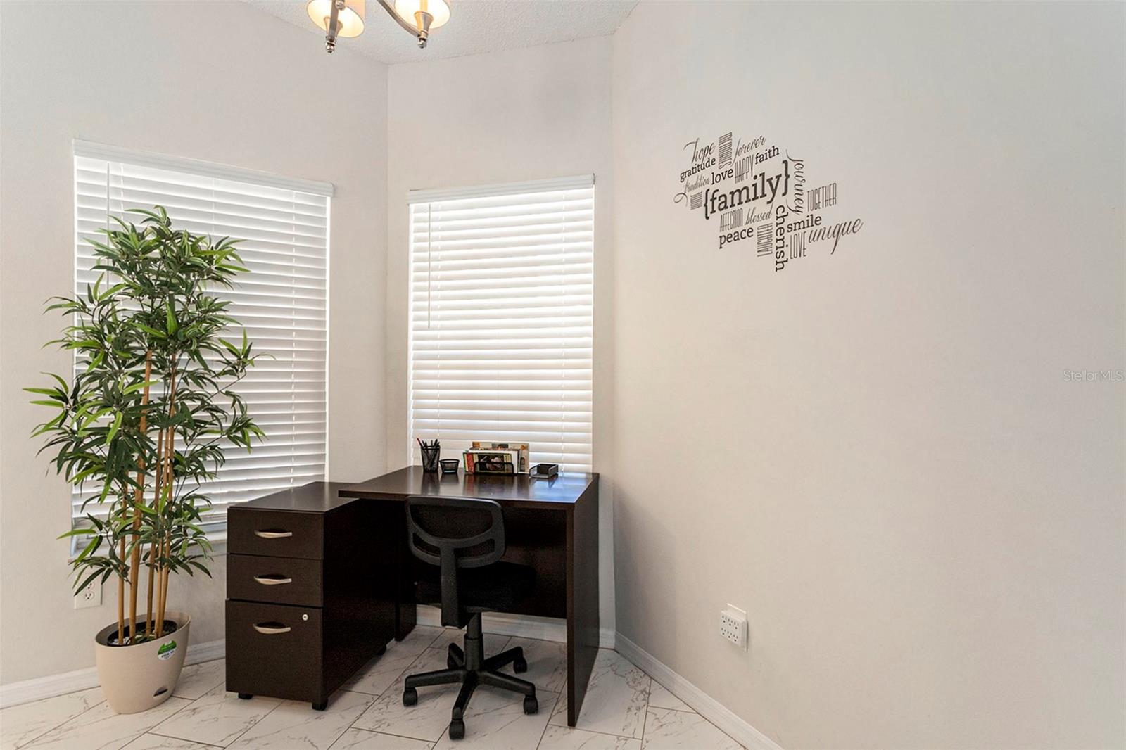 9105 S ZANMAR DR, FLORAL CITY, FL, 34436