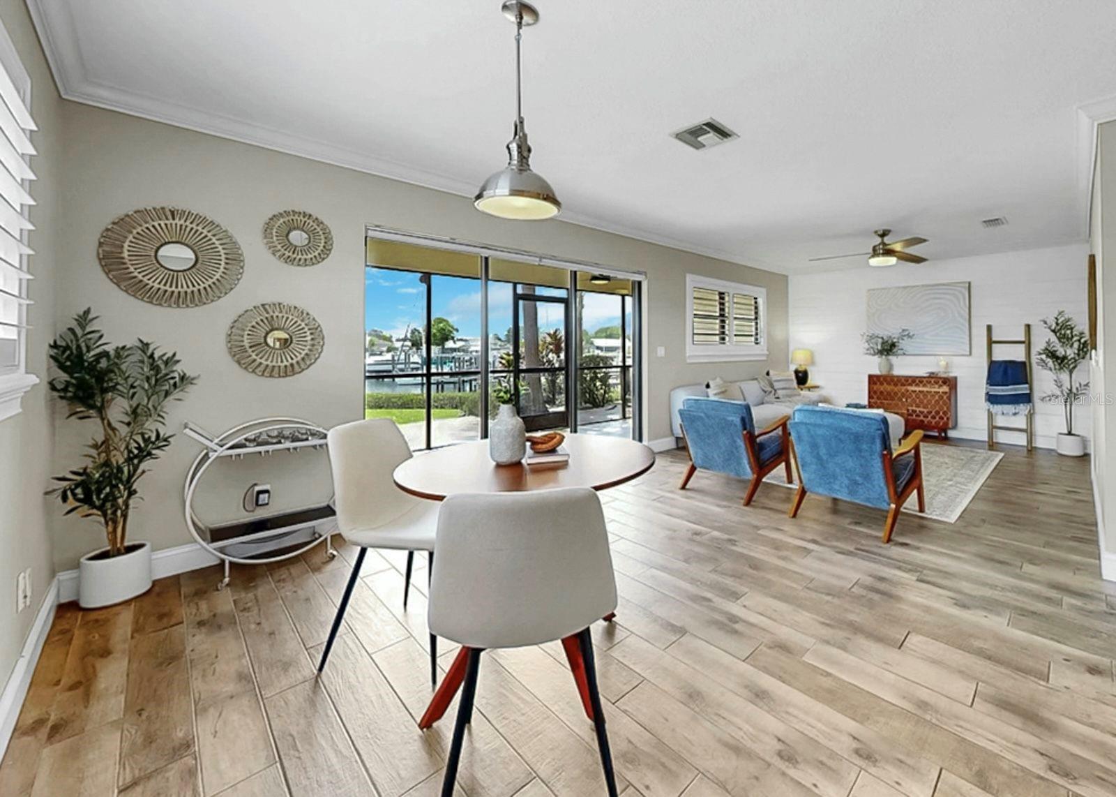 Flex Space/Living Room