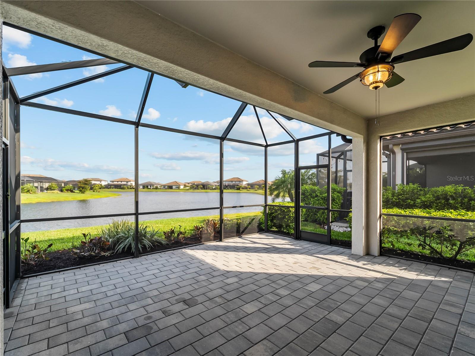 15885 ISLANDWALK AVE, BRADENTON, FL, 34211