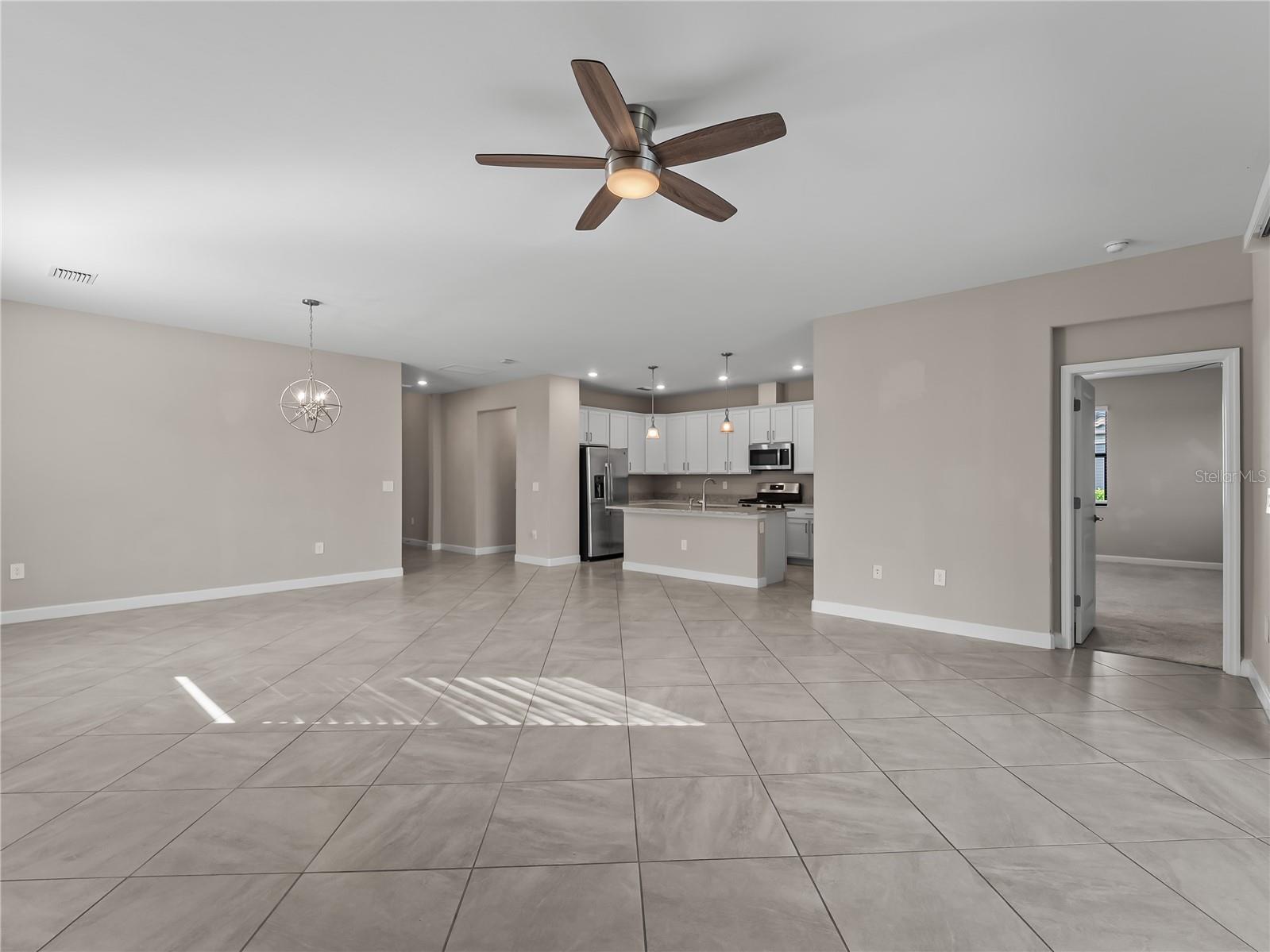 15885 ISLANDWALK AVE, BRADENTON, FL, 34211