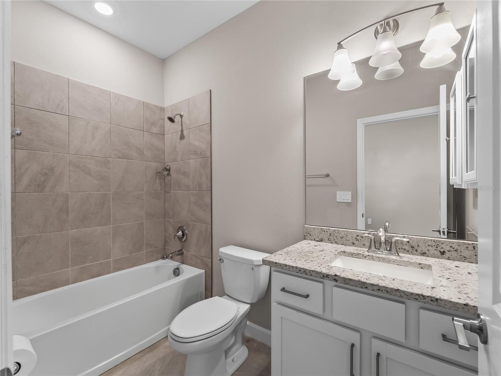 15885 ISLANDWALK AVE, BRADENTON, FL, 34211