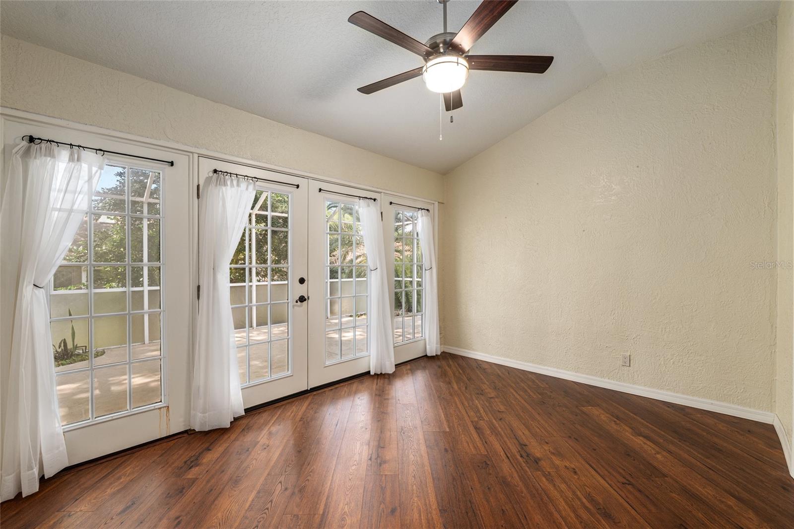 110 CHULA VISTA AVE, THE VILLAGES, FL, 32159