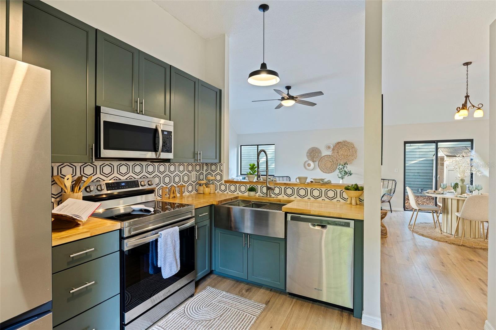 3510 GREENGLEN CIR, PALM HARBOR, FL, 34684