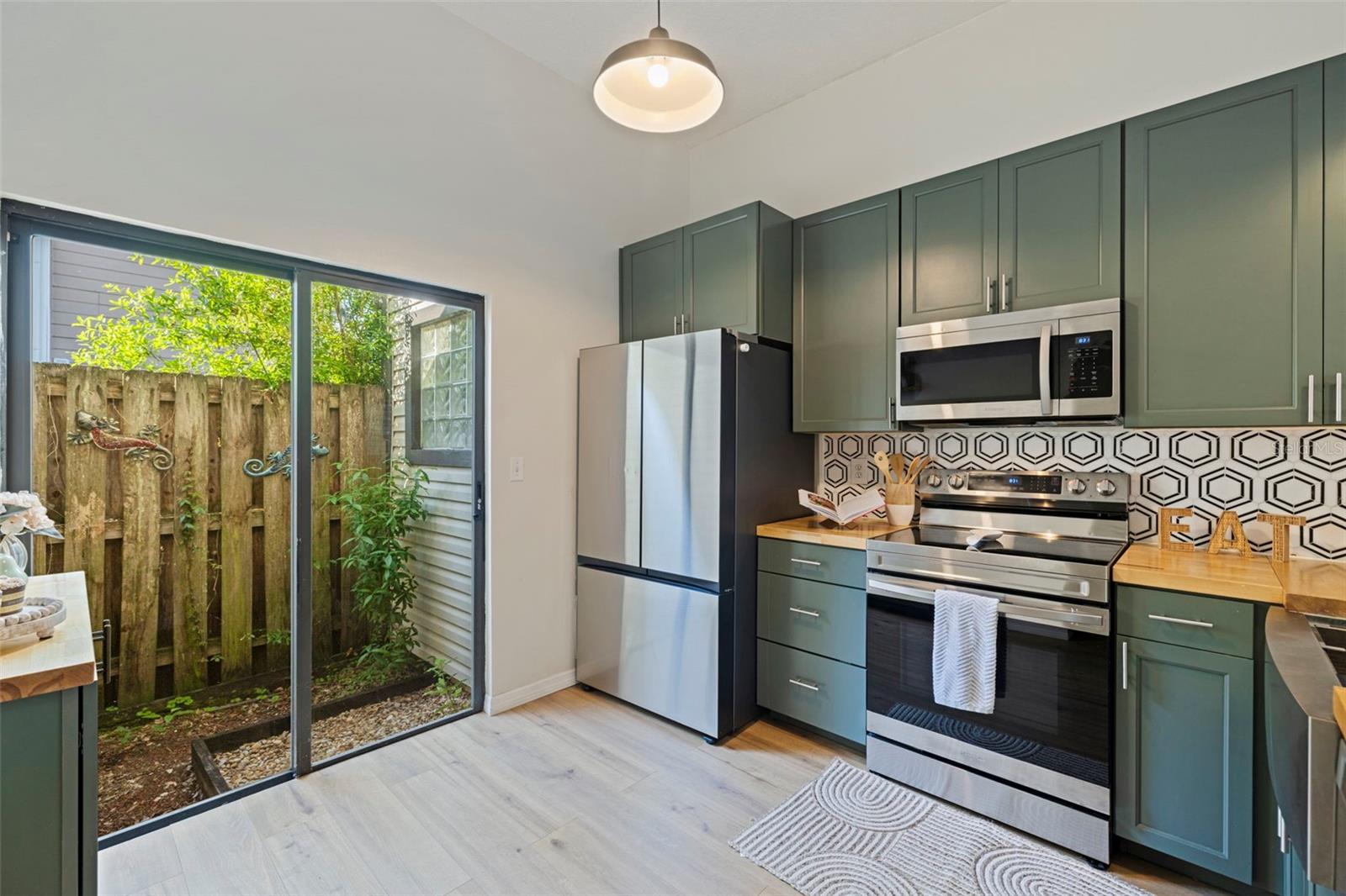 3510 GREENGLEN CIR, PALM HARBOR, FL, 34684