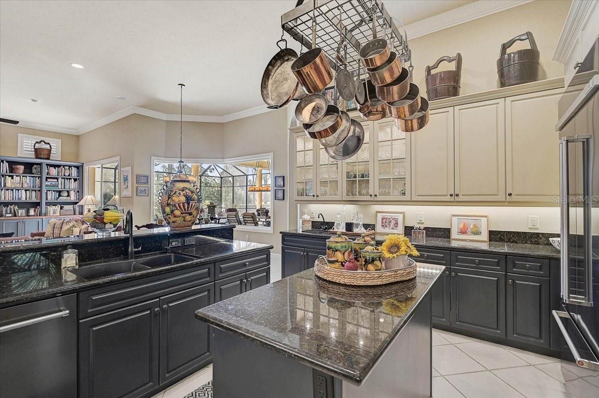 A4687195 Property Photo