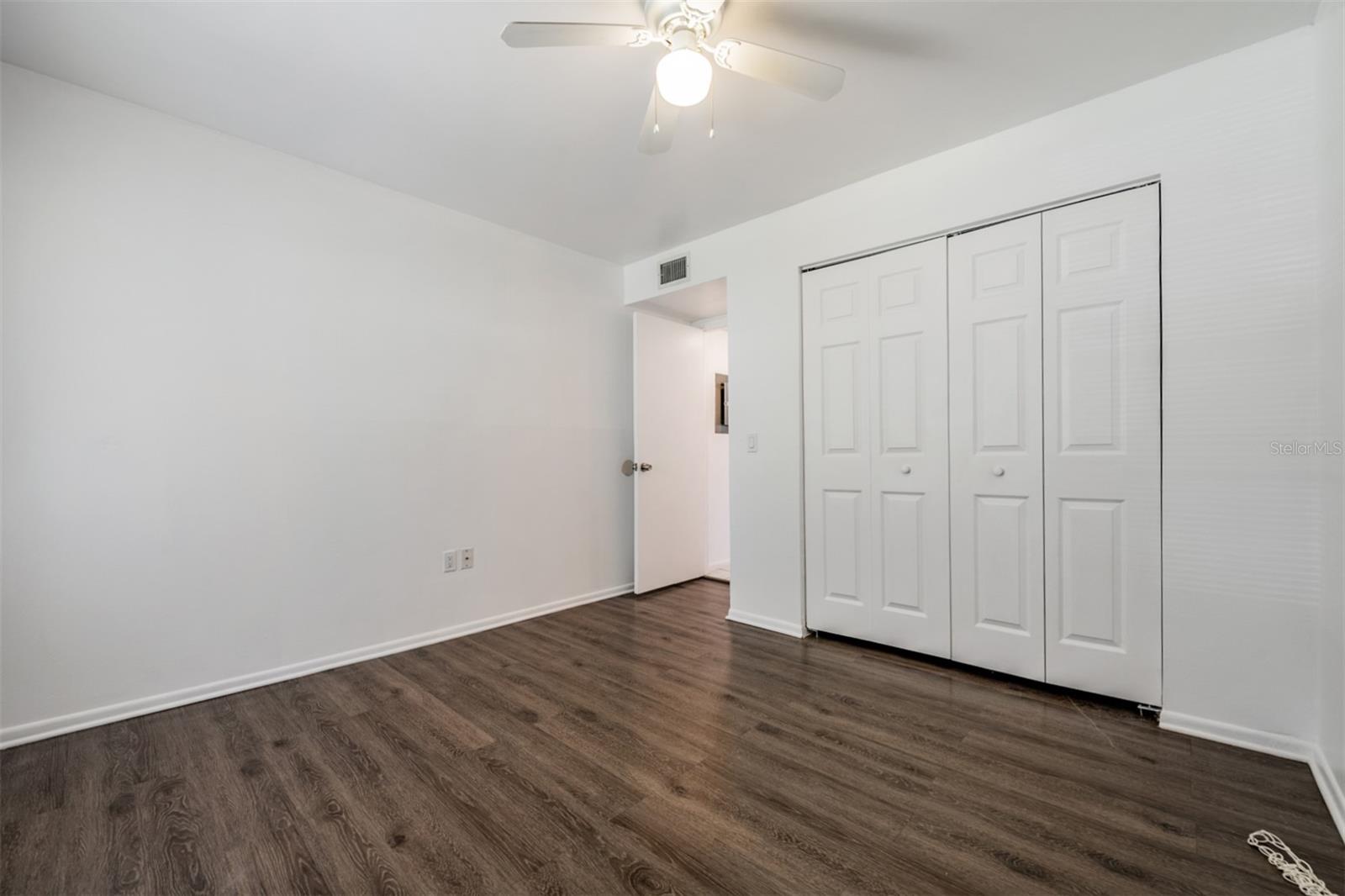 4208 WINDING MOSS TRL #102, TAMPA, FL, 33613