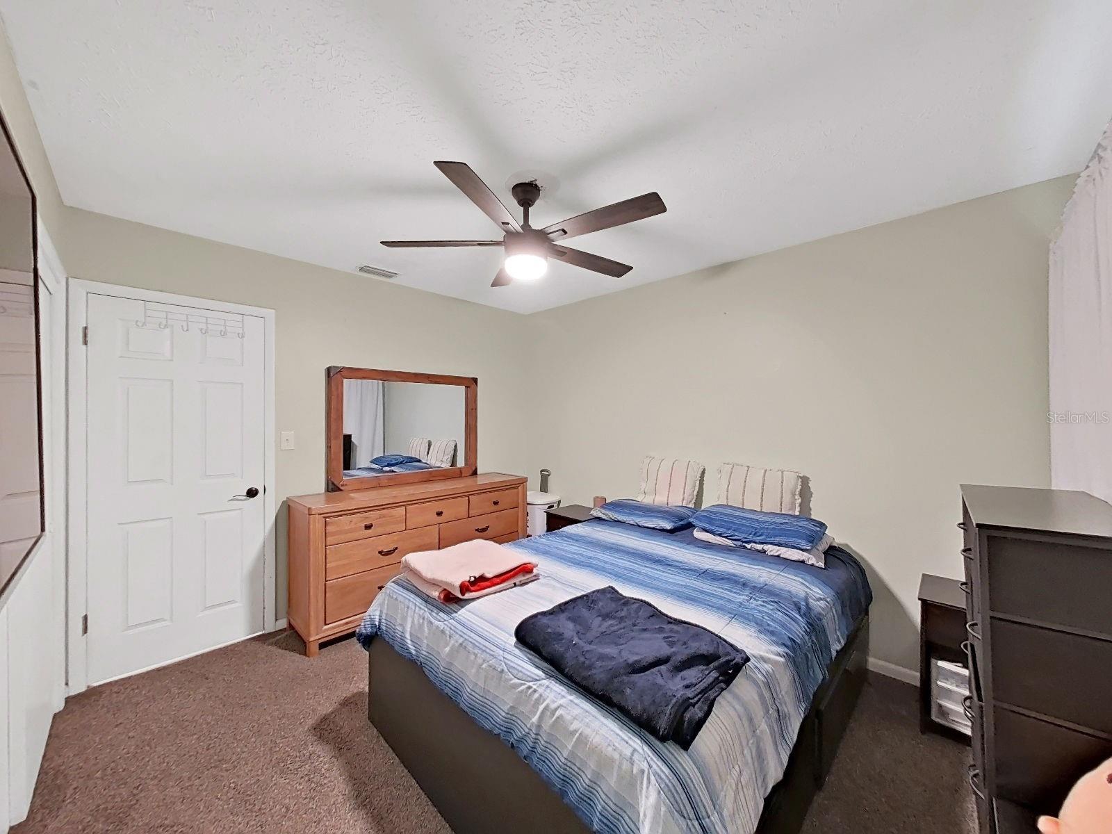 7608 BARRY RD, TAMPA, FL, 33615