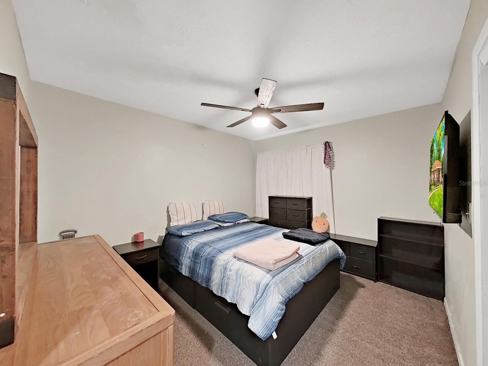 7608 BARRY RD, TAMPA, FL, 33615