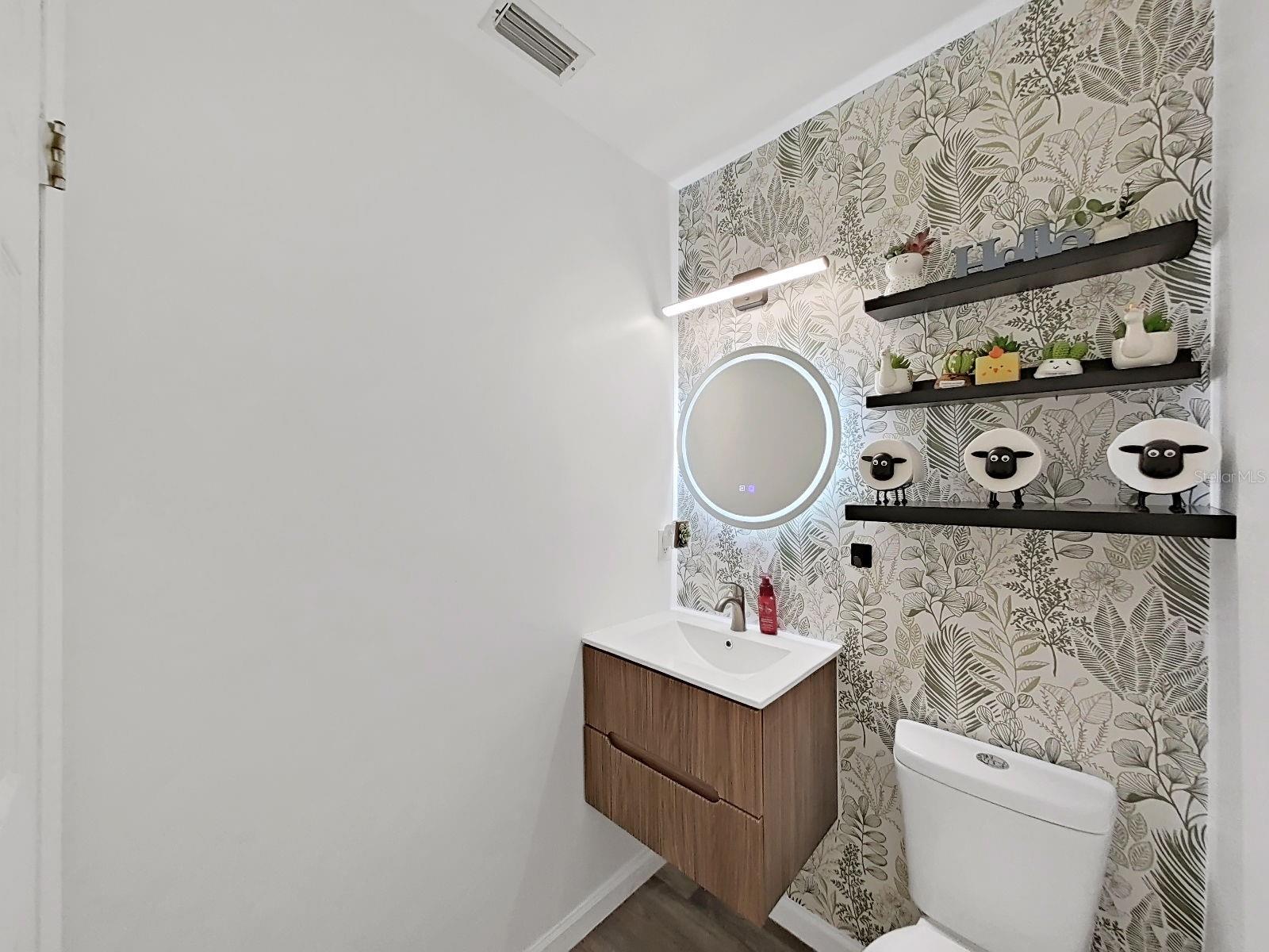 7608 BARRY RD, TAMPA, FL, 33615