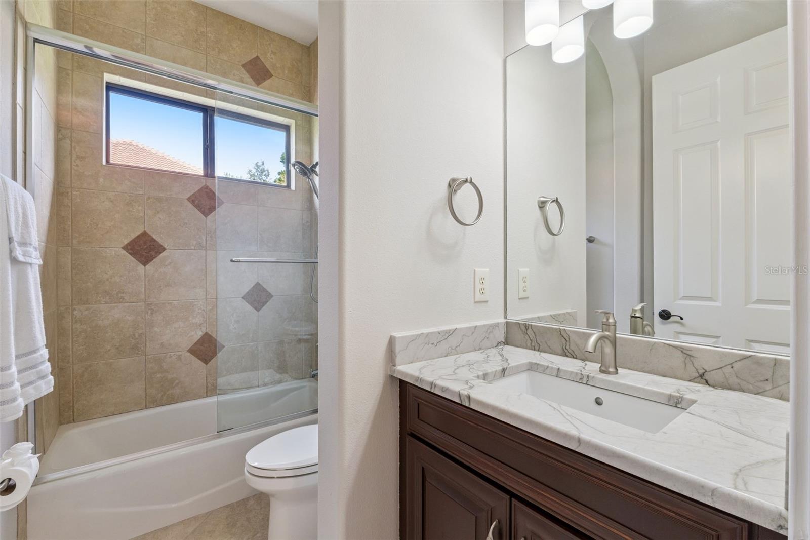 32544 HAWKS LAKE LN, SORRENTO, FL, 32776