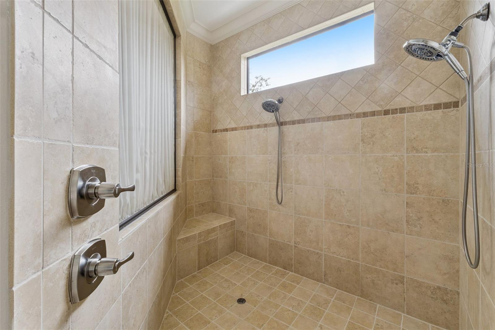 32544 HAWKS LAKE LN, SORRENTO, FL, 32776