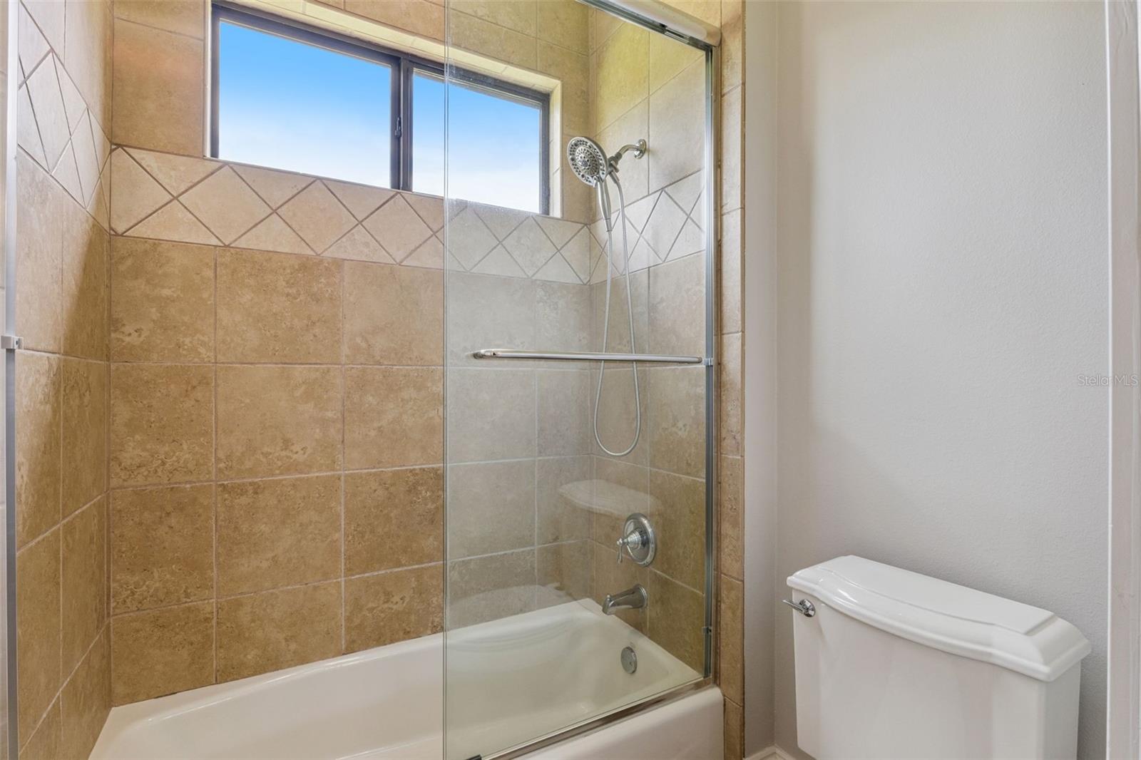 32544 HAWKS LAKE LN, SORRENTO, FL, 32776