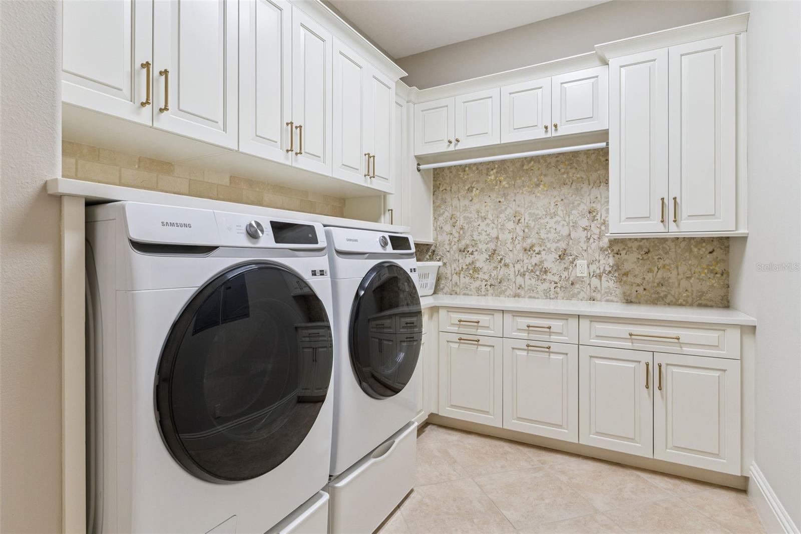 32544 HAWKS LAKE LN, SORRENTO, FL, 32776