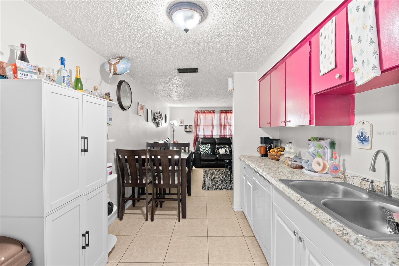 8040 47TH AVE N, ST PETERSBURG, FL, 33709