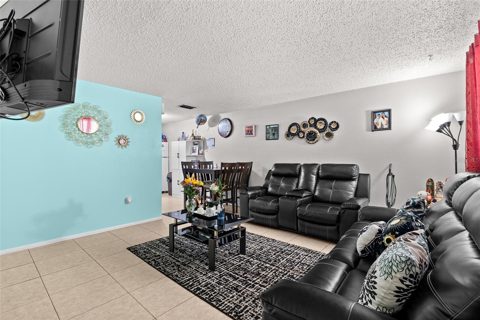 8040 47TH AVE N, ST PETERSBURG, FL, 33709