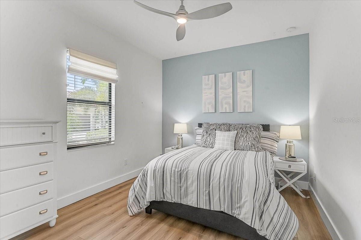 5817 MULLIGAN WAY, BRADENTON, FL, 34211