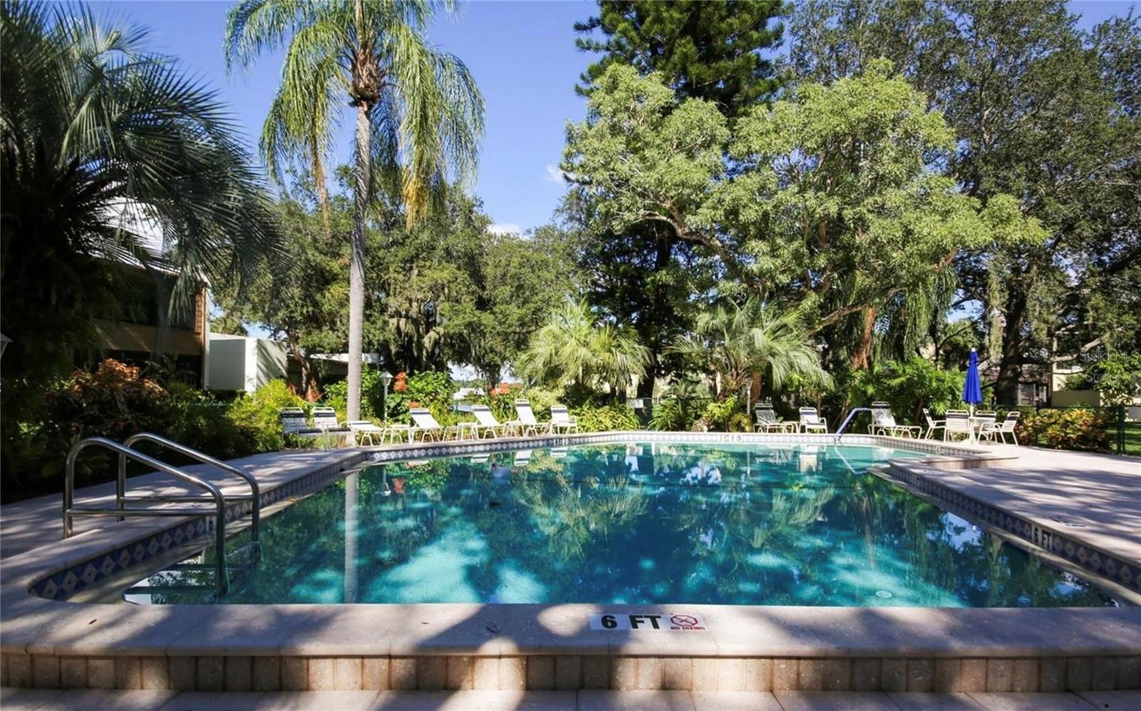 211 LAKEWOOD DR #211, BRADENTON, FL, 34210