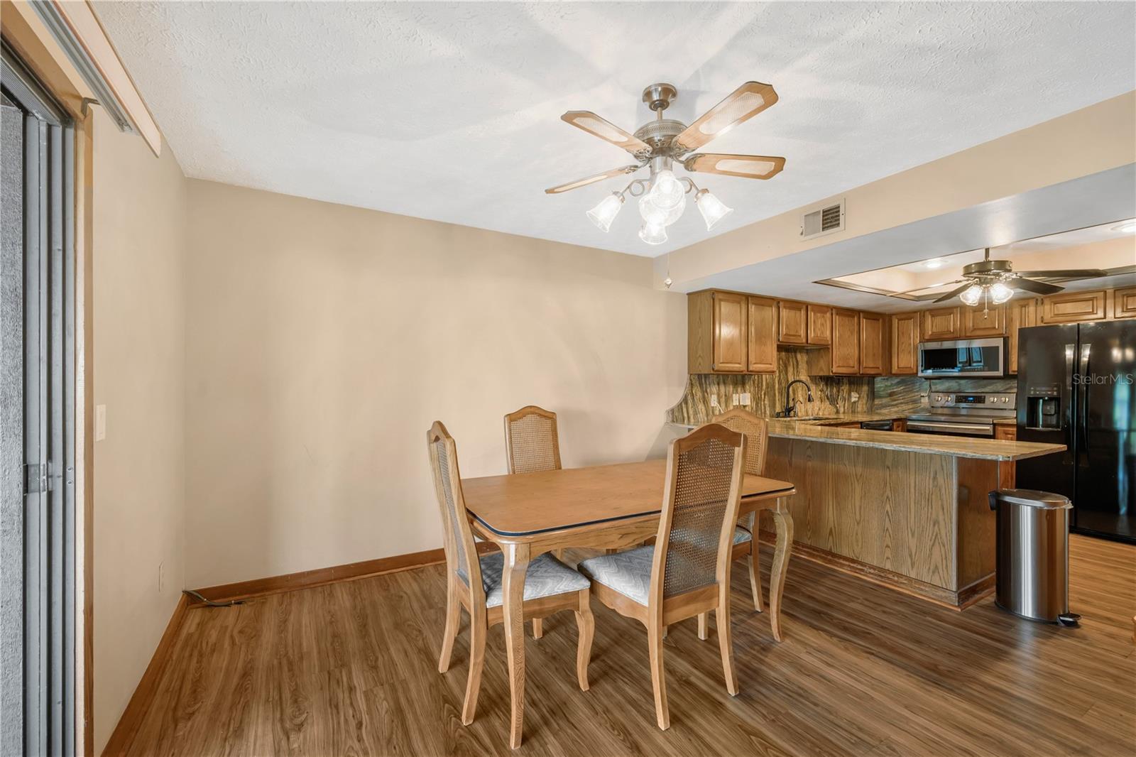 1304 W CHARTER ST, TAMPA, FL, 33602