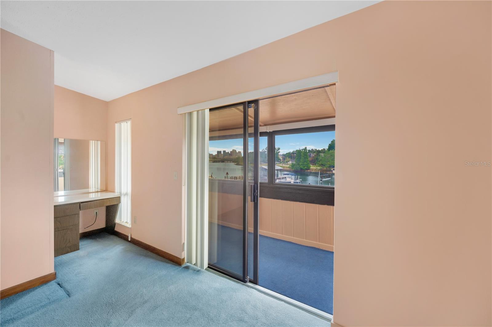 1304 W CHARTER ST, TAMPA, FL, 33602