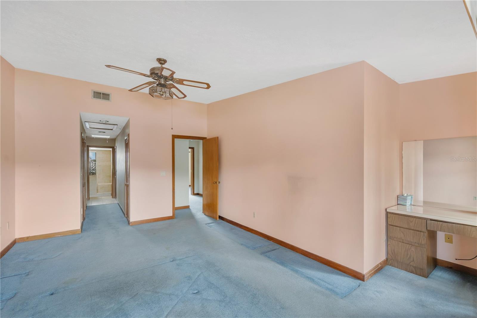 1304 W CHARTER ST, TAMPA, FL, 33602