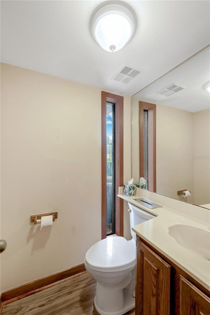 1304 W CHARTER ST, TAMPA, FL, 33602